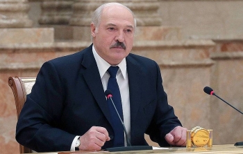 Tổng thống Belarus bị hàng loạt quốc gia "cấm cửa"