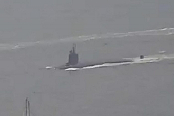 Tàu ngầm tối tân nhất của Mỹ bị máy bay trinh sát Nga 'tóm sống'?
