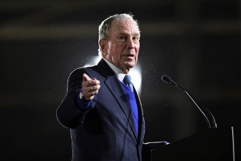 ty phu bloomberg du kien chi 100 trieu usd de ong biden yen tam don luc danh bai tong thong trump