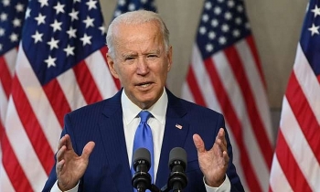 Tuyên bố "hớ" của ông Biden về dịch COVID-19 gây tranh cãi