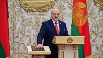 Tổng thống Pháp nói ông Lukashenko bắt buộc "phải ra đi"
