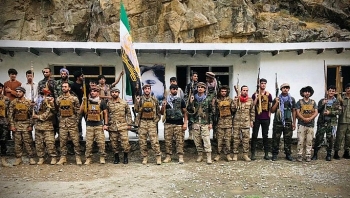 nga khang dinh khong lam trung gian cho cac the luc chinh tri tai afghanistan