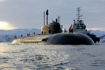 Tàu ngầm hạt nhân Nga diễn tập diệt tàu sân bay ở Bắc Cực
