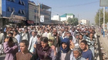 3000 nguoi afghanistan bi duoi khoi noi o danh cho quan nhan chinh quyen cu