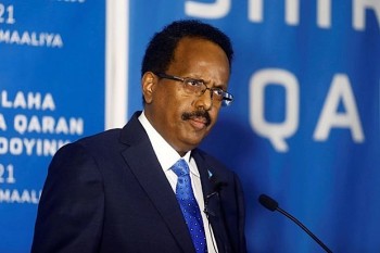 tong thong somalia thu hoi quyen dieu hanh cua thu tuong