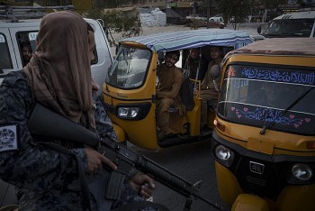 taliban lien tuc bi tan cong ngay tai afghanistan chua luc luong nao nhan trach nhiem