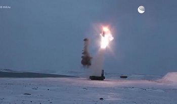Cận cảnh tên lửa Onyx bay Mach 3 của Hải quân Nga diệt mục tiêu tại Bắc Cực