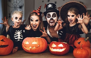 Bỏ túi những cách trang điểm cực ấn tượng cho mùa Halloween năm nay