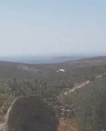 nga don dap na dan vao idlib dap tra vu can cu bi tan cong