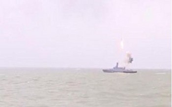 Moscow đóng cửa 2.500 km2 biển để diễn tập bắn đạn thật với Kalibr