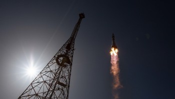 nga tam dung thu dong co ten lua de nhuong nguon cung cap oxy cho cac benh vien