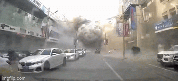 toa nha 7 tang o trung quoc phat no kinh hoang 34 nguoi thuong vong