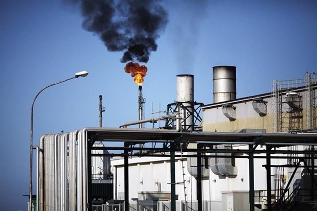 Nhà máy lọc dầu Libya bị các tay súng tấn công, hư hại nghiêm trọng