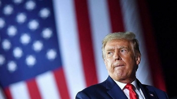 tong thong trump khuyen doi thu biden khong nen tuyen bo chien thang