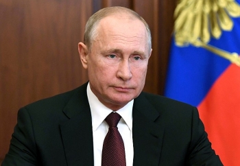 dien kremlin thong tin gi ve viec tong thong putin cung luc sa thai 4 bo truong va dai dien dac menh toan quyen