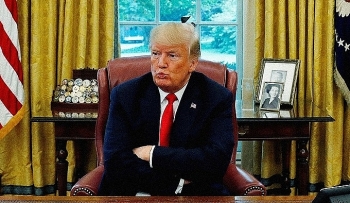 ong trump lien tuc tung chieu moi gay suc ep de cac quan chuc phu nhan ket qua bau cu