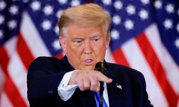ong trump ra sac lenh manh me nham vao quan doi trung quoc giua hoang hon nhiem ky