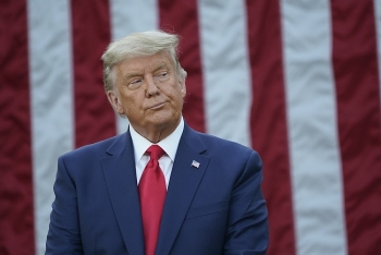 thong thong trump len tieng noi ong biden da thang vi cuoc bau cu da bi can thiep