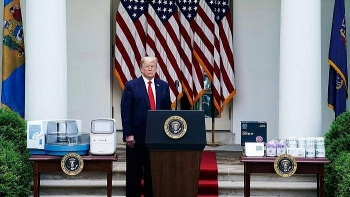 phe dan chu cung co nuoc my tren het nhung phuong phap khac voi phe trump
