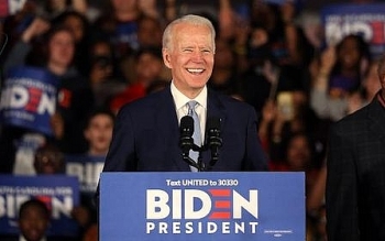 sau hon 2 tuan chan qua trinh chuyen giao ong biden cuoi cung da duoc nhan tin tinh bao