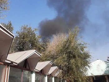 quan y vien lon nhat afghanistan bi danh bom it nhat 75 nguoi thuong vong