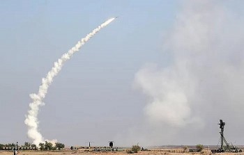 nga bat ngo tuyen bo che tao he thong phong khong s 550 moi