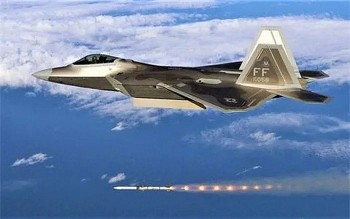 Hoa Kỳ gây bất ngờ khi đổ tiền giúp F-22 'học thêm' kỹ năng