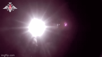 nga khai hoa ten lua hanh trinh sieu thanh zircon