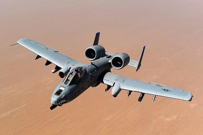 Sức mạnh của 'Thần Sấm' A-10  diệt hàng nghìn chiến xa của Iraq