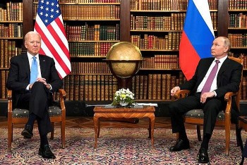 nga chuan bi ky luong chuong trinh nghi su cho cuoc gap putin biden