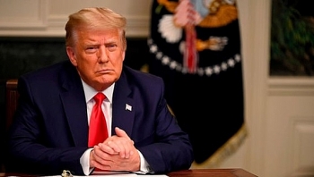 tong thong my donald trump lien tiep nhan tin khong vui