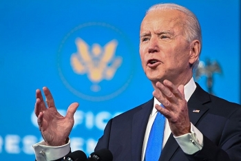 dan noi cac cua ong biden gay phan ung doi voi nhieu thanh phan trong dang dan chu