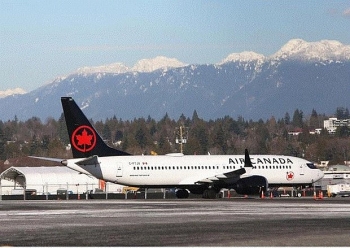boeing 737 8 max cua air canada gap su co ve dong co phi hanh doan buoc phai chuyen huong