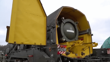 video can canh ten lua hat nhan yars cua nga duoc nap vao gieng phong