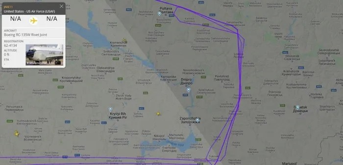 Máy bay trinh sát của Không quân Hoa Kỳ tiếp cận Donetsk