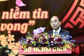 chu tich nuoc nguyen xuan phuc phat bieu chuc tet ba con kieu bao