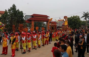 le hoi kinh duong vuong tuong nho duc thuy to