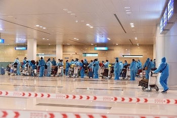 them chuyen bay dua 360 cong dan viet nam tu singapore ve nuoc