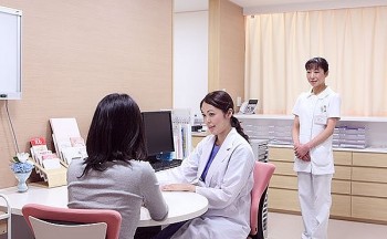 kham va tu van y te mien phi cho nguoi viet tai tokyo
