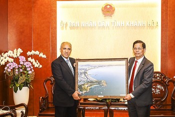 thuc day giao luu nhan dan giua khanh hoa va a rap xe ut