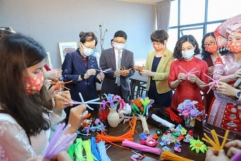 tong lanh su viet nam tai nam ninh tham du le ky niem 6 nam hop tac me cong lan thuong