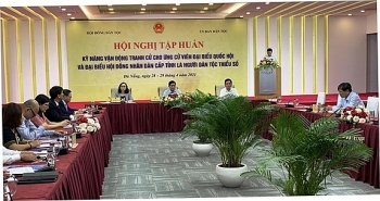 tap huan ky nang van dong bau cu cho nguoi dan toc thieu so