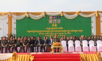 campuchia khanh thanh dai bao thap luu giu hai cot liet si
