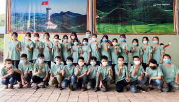 gni lan toa thong diep hay de tre em duoc la tre em