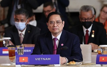 thu tuong lam viec voi pho tong thong hoa ky ve van de an ninh bien
