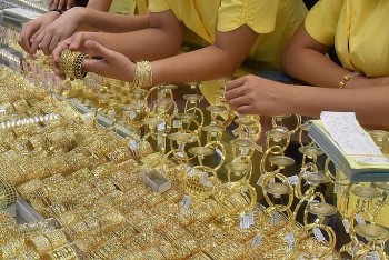 ngay 195 gia vang trong nuoc khong nhieu bien dong giao dich on dinh