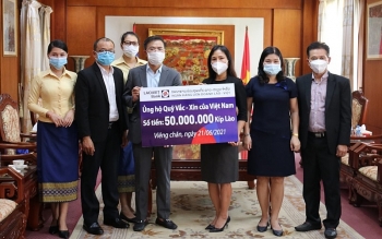 laovietbank ung ho 115 trieu dong cho quy vaccine phong covid 19 cua viet nam
