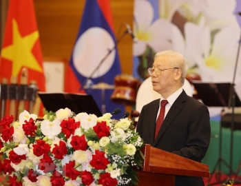 dien van cua tong bi thu nguyen phu trong tai tiec chieu dai trong the chao mung tong bi thu chu tich nuoc lao