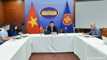 dien dan khu vuc asean arf thao luan cac van de bien dong