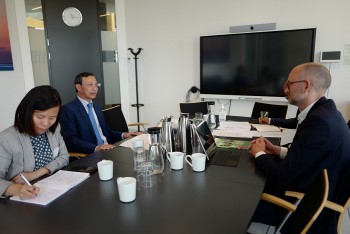 dan mach thuc day thiet lap doi tac chien luoc xanh voi viet nam